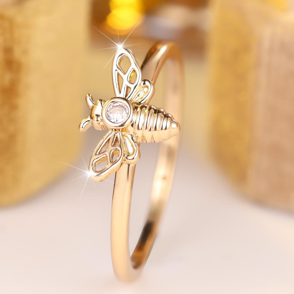 Gold Bee Ring with Sparkling CZ Crystal Cute Insect Animal Fashion Jewelry Delicate Band Gift for Women Girls