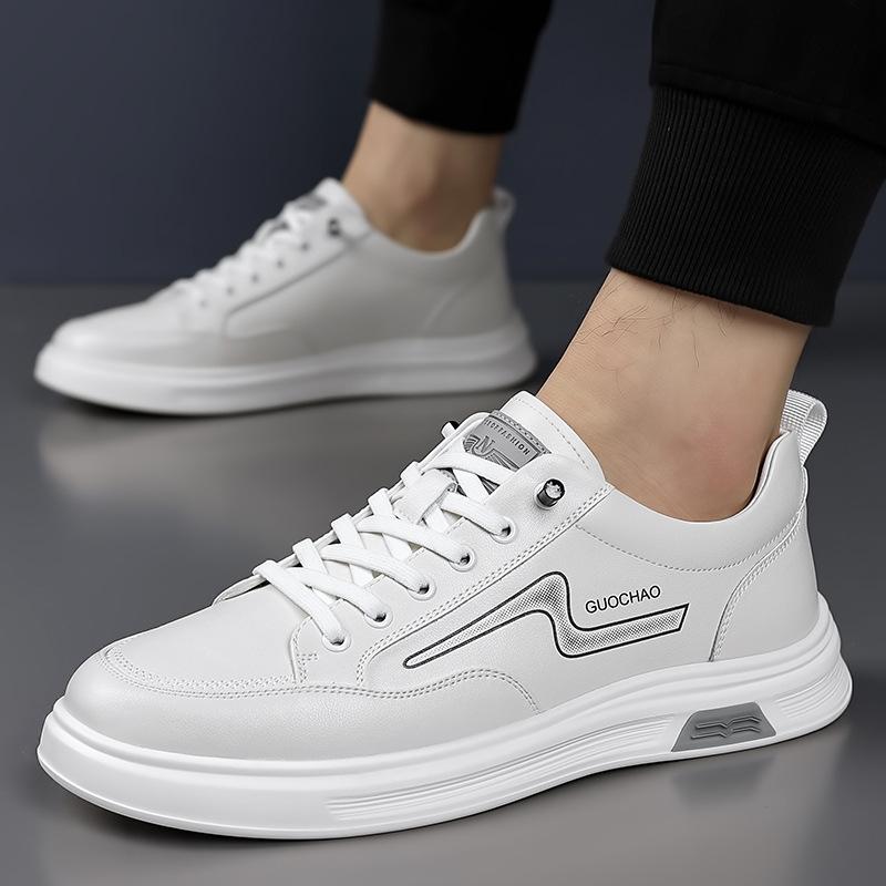 2025 New Men's White Shoes Versatile Trend Flat Shoes Leather Single Shoes Fashion Light Mouth Shoes Casual Shoes