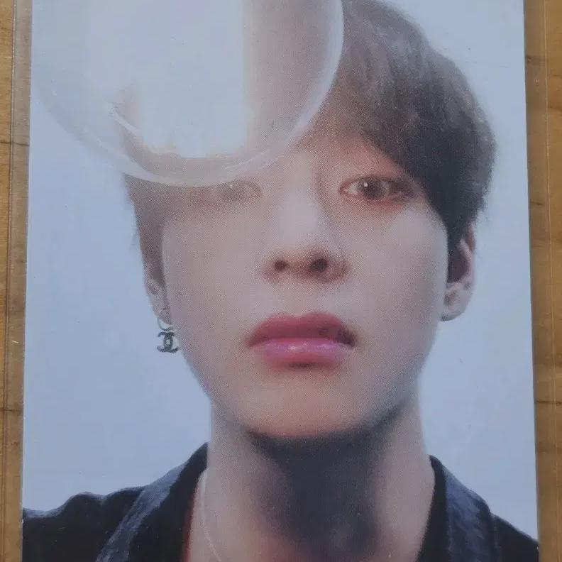 

BTS Ви Ви Тэхён Спаркон Фотокарточка Рандом