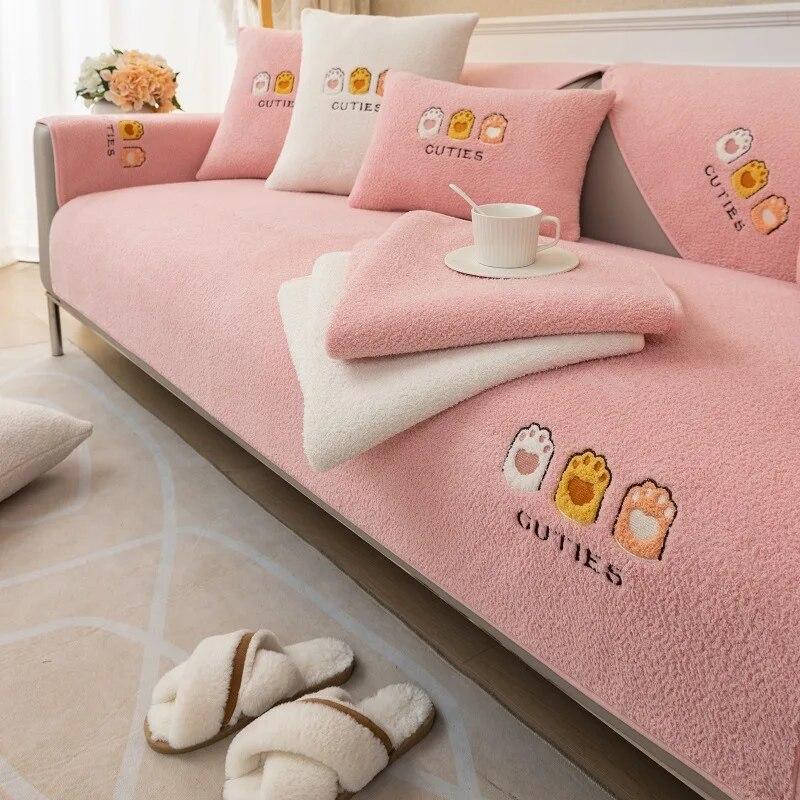 

Подушка для дивана из овечьей шерсти с рисунком из мультфильма, зимняя нескользящая плюшевая подушка с вышивкой, чехол для дивана в гостиной, утолщенный теплый чехол из ткани 70x70cm 1pcs