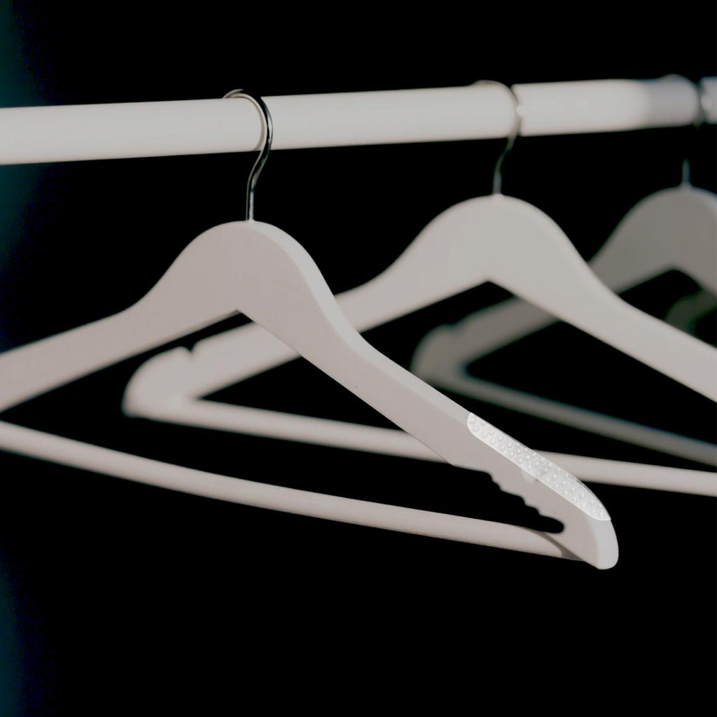 30Pcs Silicone Anti Slip Hanger Strips Clothes Hanger Grippers Self Adhesive Non Skid Grip Tape for Suit Blouse Dress Shirt