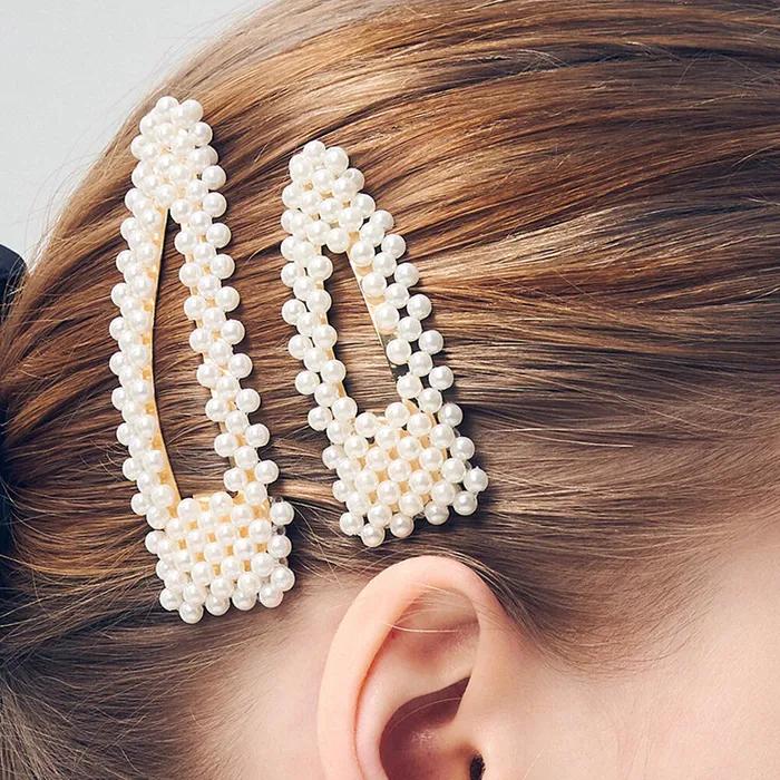 Pearl Cluster Snap Pin