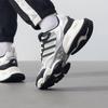 Adidas Unisex All-Season Running Shoes IH0429