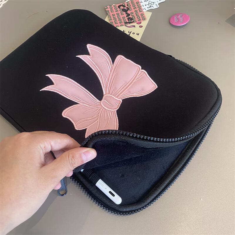 INS Stijl Geborduurde Roze Strik Laptop/Tablet Hoes