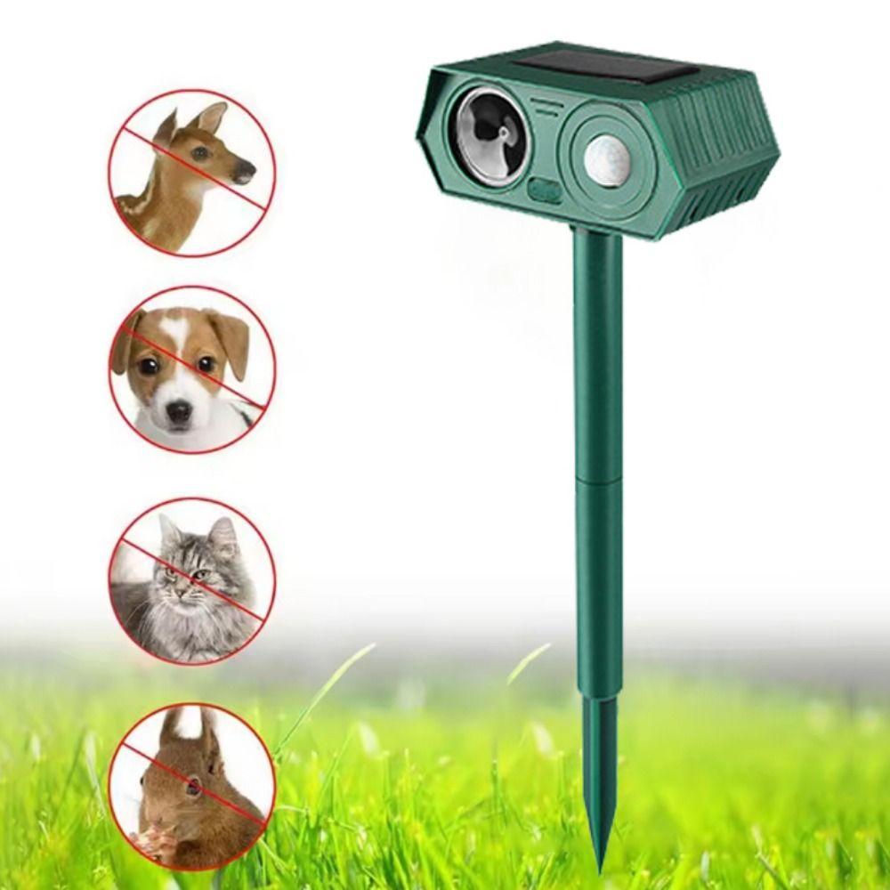 Waterproof Solar Animal Repellent Flashing Light Infrared Animal Deterrent  Farm Protection