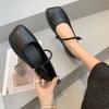 Fashion Ladies Shoes on Sale 2025 Stylish Black Leather Flat Shoes for Women Comfortable and Versatile Single Shoes for Everyday Wear