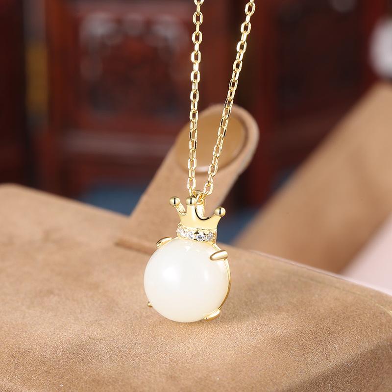 S925 silver collarbone chain women s flash diamond Hetian jade pendant crown necklace simple pendant inlaid with sterling silver jewelry 925 silver