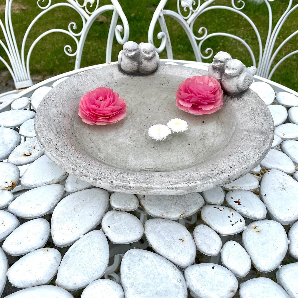 Concrete sculpture water bowl with birds gray figure