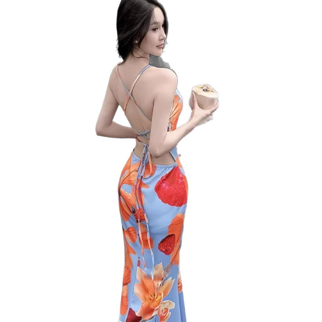 Island vacation style print suspender dress women's summer new dopamine wear sexy halter hip skirt