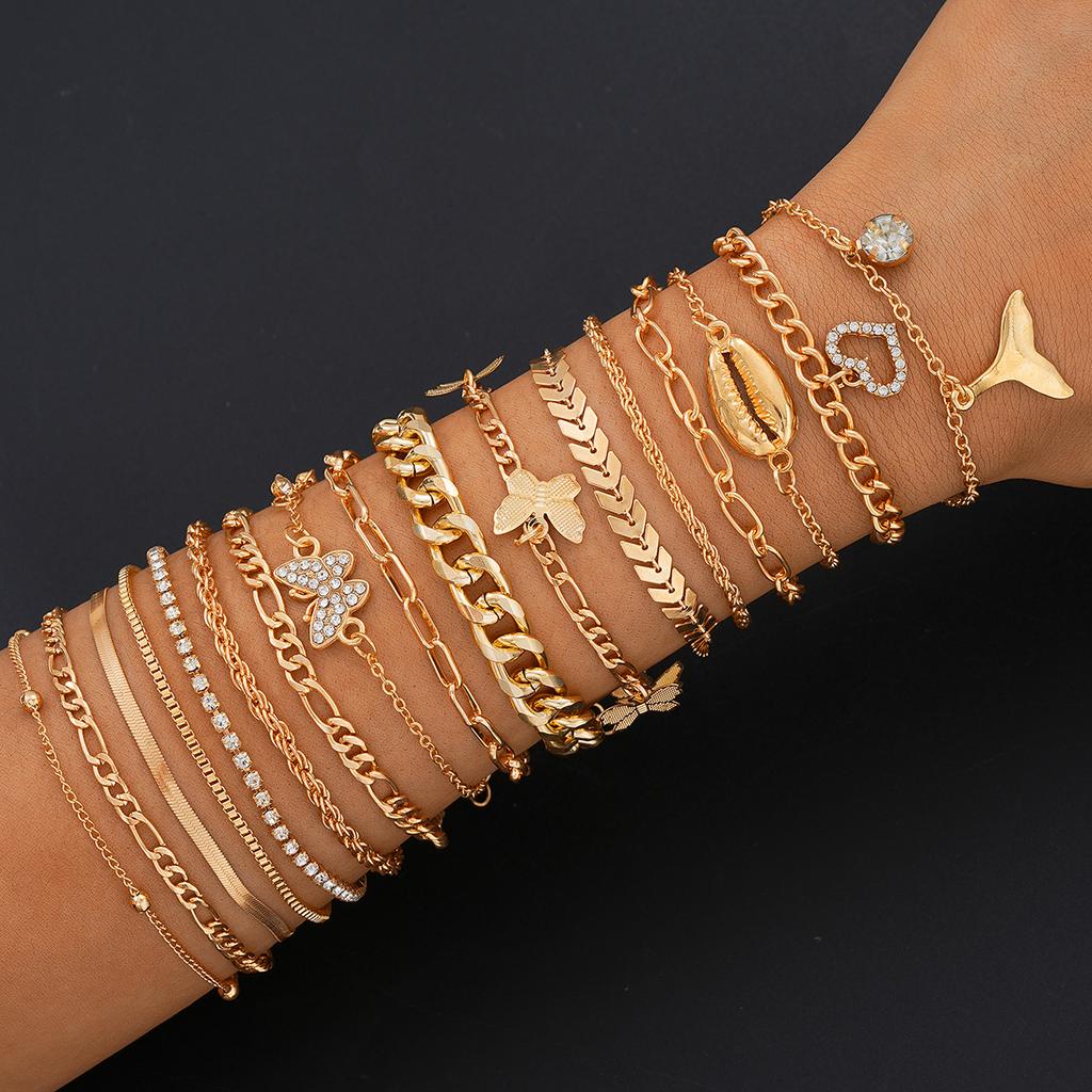 17Pcs/Set Bohemian Butterfly Heart Bracelets Set for Women Summer Seaside Gold Color Conch Fishtail Zircon Bracelets Jewelry New