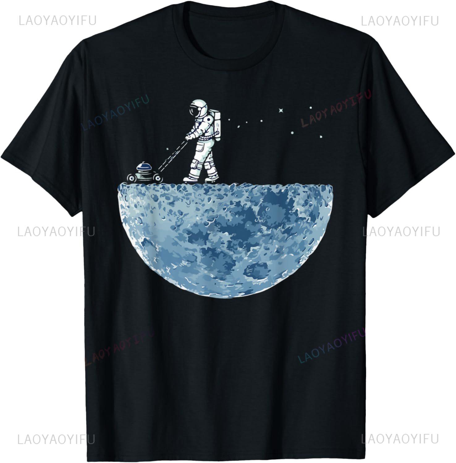 Astronaut Mowing The Moon Lawn TShirt Funny Custom Printed Graphic T Shirts Short Sleeve Tee Tops Camiseta Hombre S