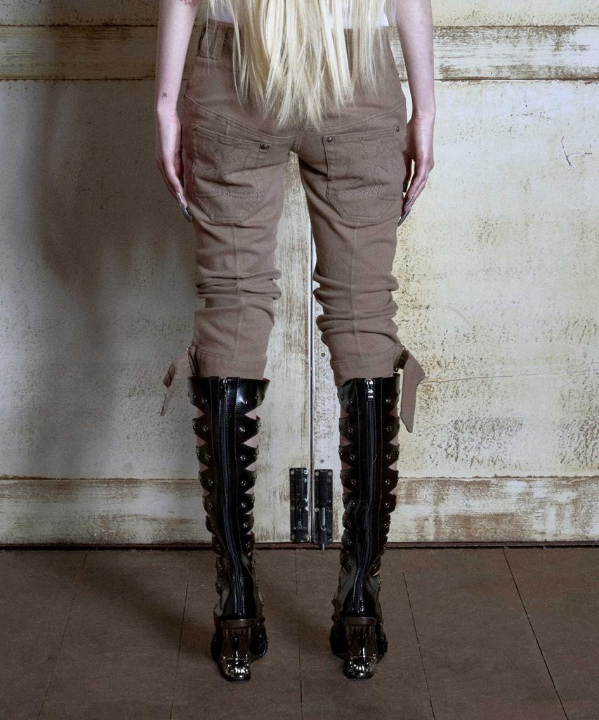 Opeoseu0012 Op.08 Motoback Capri Pants Brown