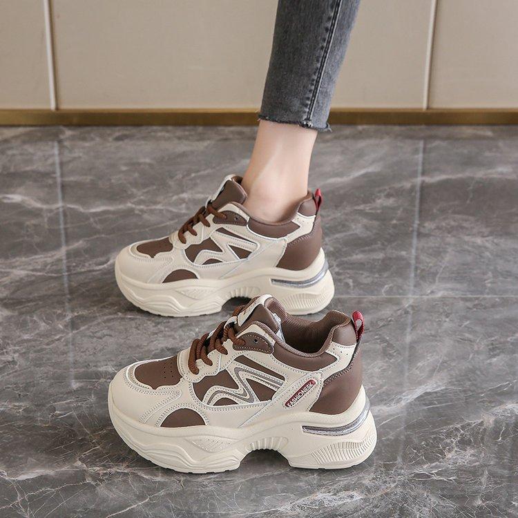 [Youshilai] Fashion color matching casual sports shoes women's 2025 spring new thick-soled inner height-increasing temperament single shoes