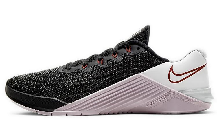 Nike Metcon 5  Noble Red  Women s AO2982-066 36
