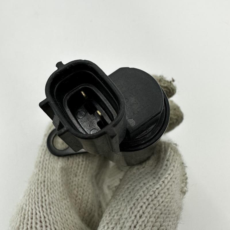 24355-03011 Engine Variable Valve Timing VVT Solenoid Car 2435503011 24355 03011 For Hyundai I10 I20 1.0 1.2