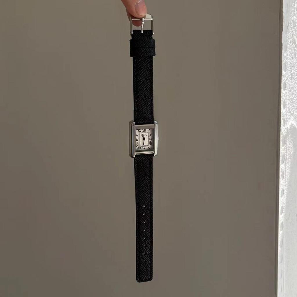 Retro Square Leather Strap Women's Fashion Quartz Watch
