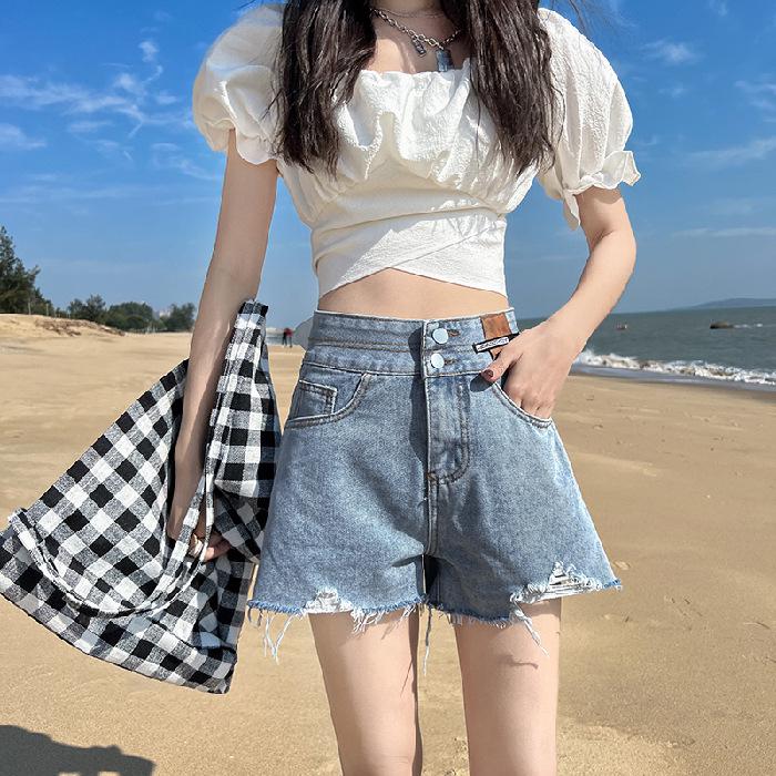 

Женские джинсовые шорты с высокой талией и рваным эффектом - Летняя мода 2024, шорты-хот-пэнтс с широкими штанинами Medium светло-синий