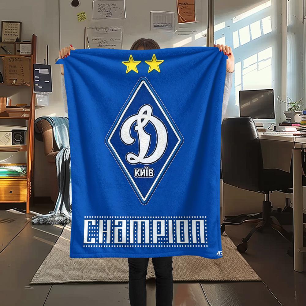 

FC Dynamo Kyiv Print FlAannel Blanket, High quality Comfortable for All Seasons, Home Decor, Warmth and Comfort 80cm x 120cm
