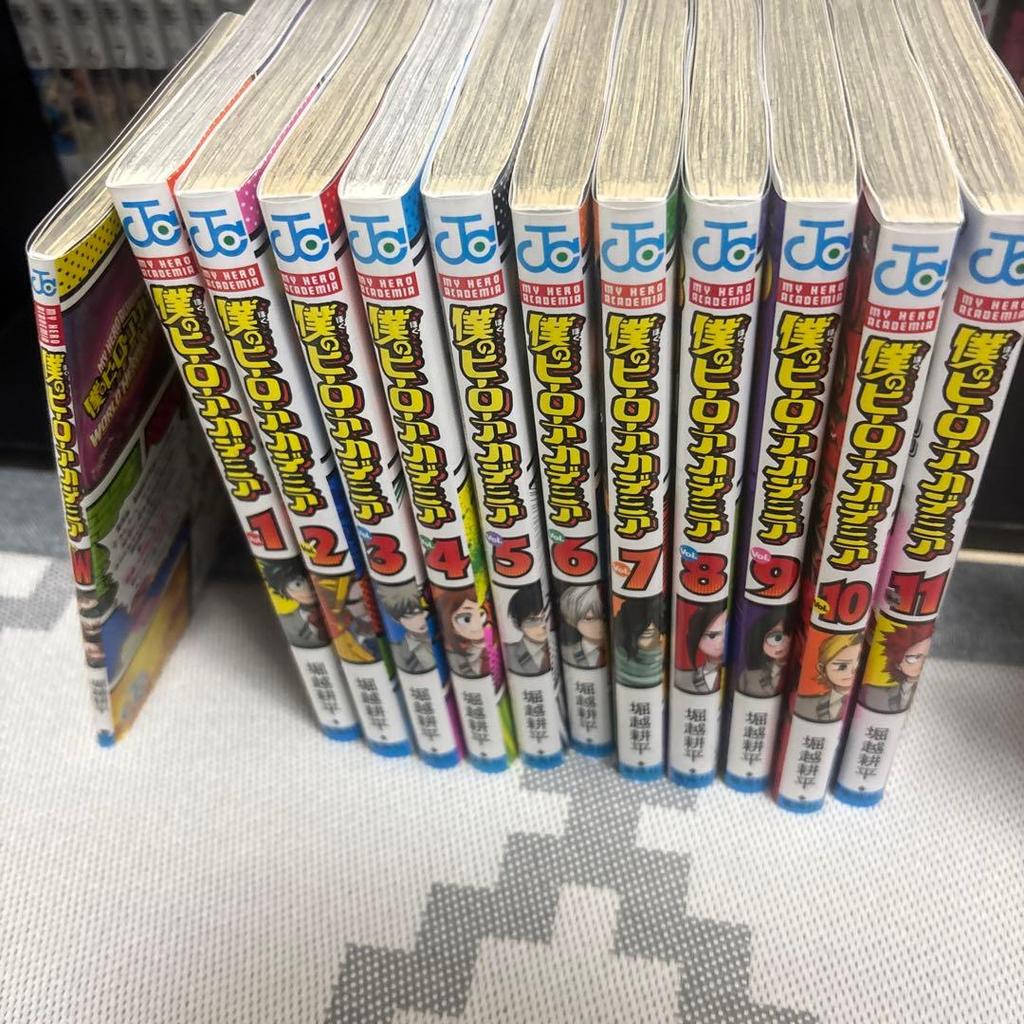 [USED] My Hero Academia Manga Volume 11 Plus Movie Bonus