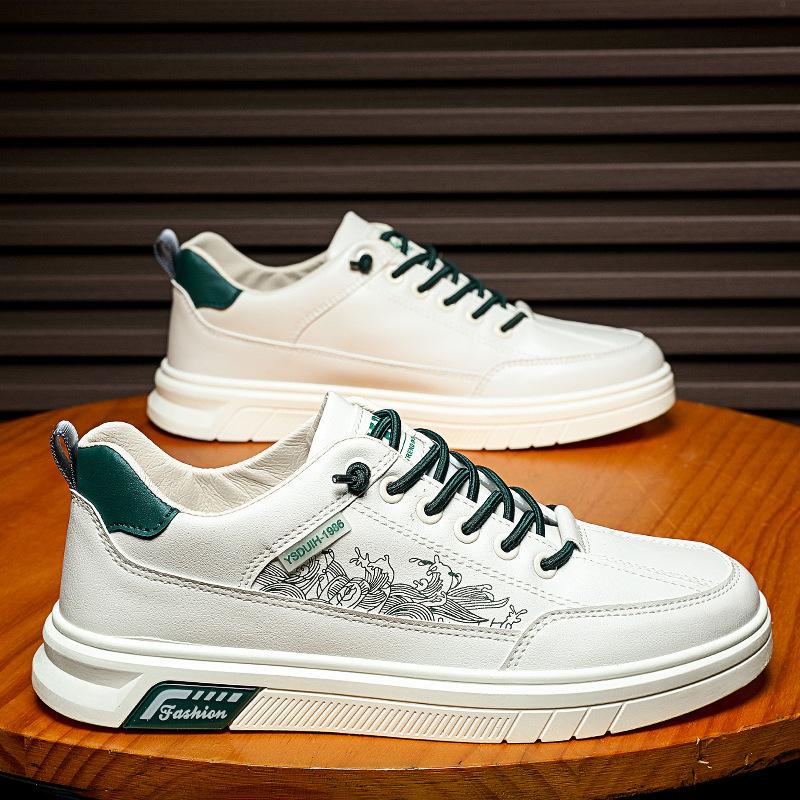 2025 autumn men's shoes casual fashion breathable board shoes teen students platform national tide sports shoes Korean version tide shoes