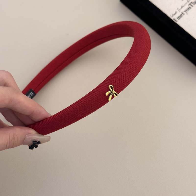 

The New Korean-style Small Butterfly Simple and Retro Hair Band, with A High Skull Top Exudes A Sense of Luxury and Is Versatile красный