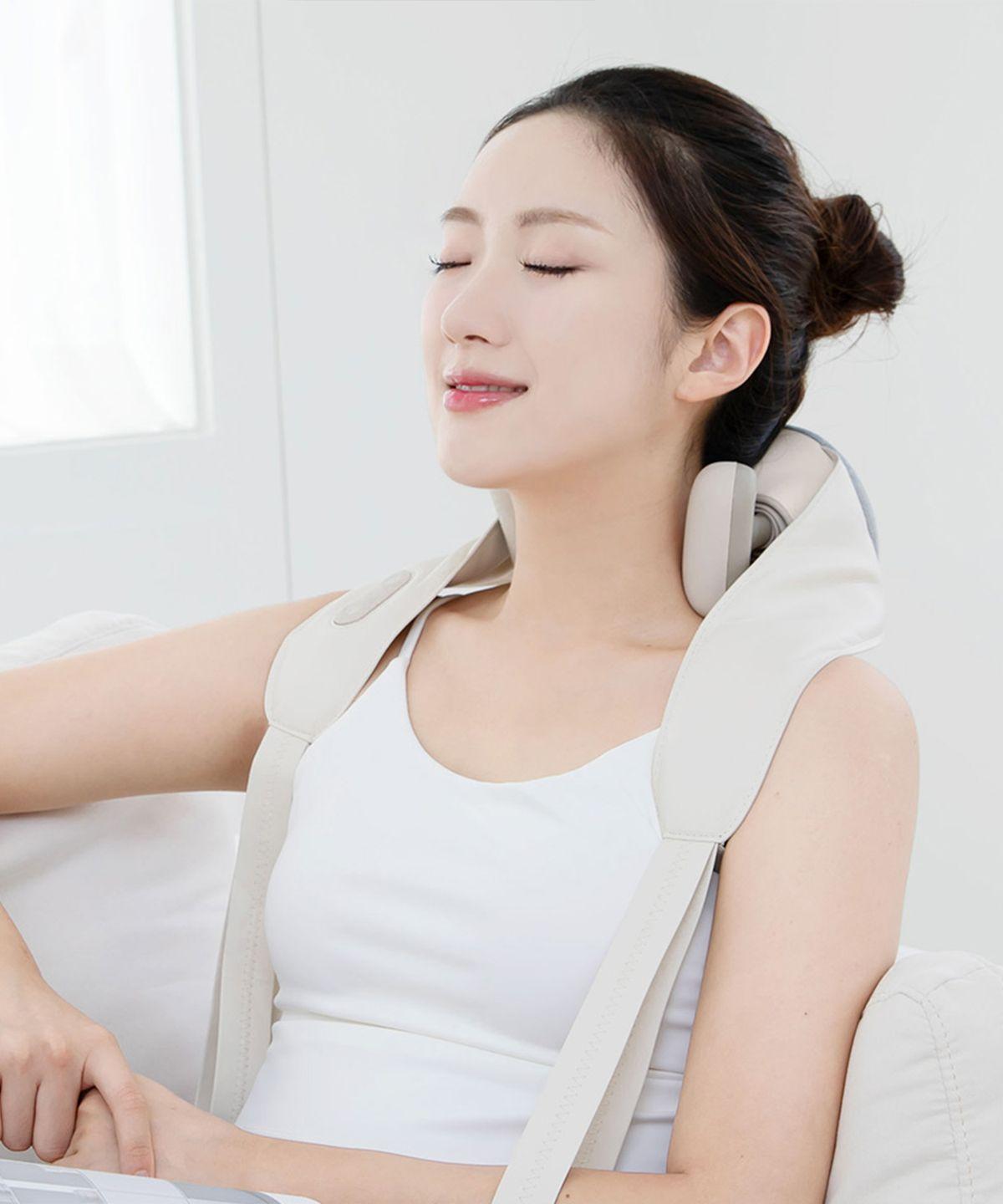 Coverneck Wireless Neck & Shoulder Heated Massager