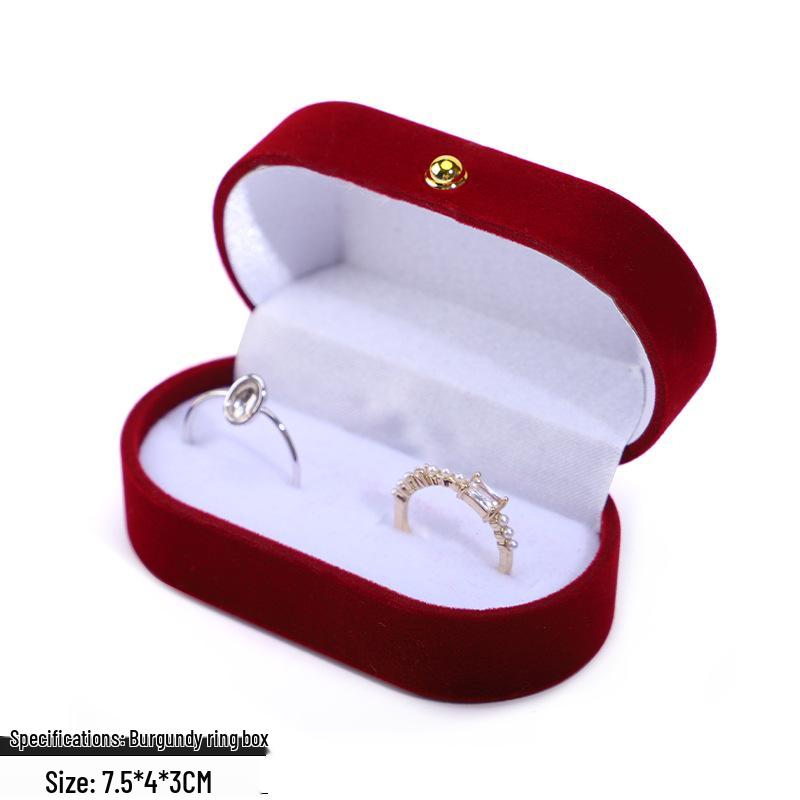 Velvet Jewelry Box: Elegant Gift Box for Rings, Necklaces, and Pendants with Gold Buckle
