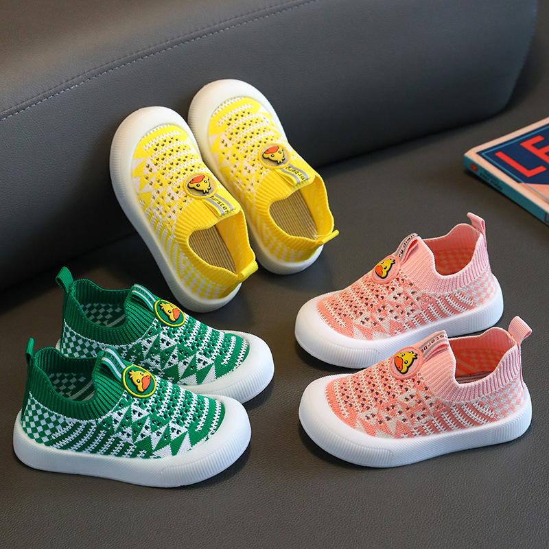 New hollow children's breathable mesh shoes non-slip fly-woven shoes soft-soled baby shoes one-pedal casual shoes