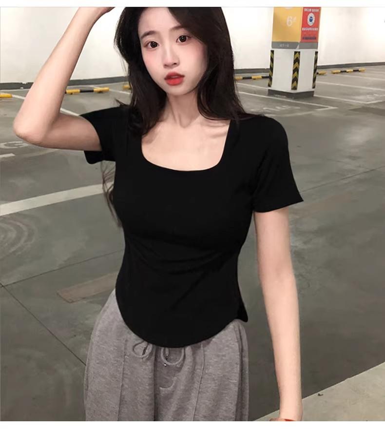 Threaded square neck curved hem short sleeved T-shirt, unique and tight fit, low neck, front shoulder, inner bottom top, JS