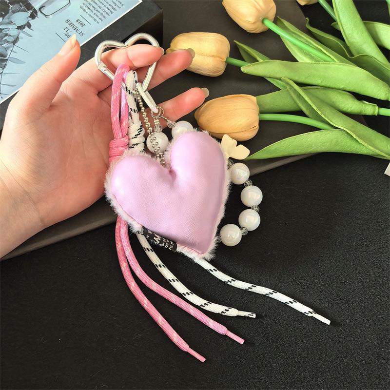 

Brand Plush Heart Beaded Bag Pendant Brown High-end Sweet Love Letter Ins Leather Bow Pendant Korea Fashion Keychain Giftpendant