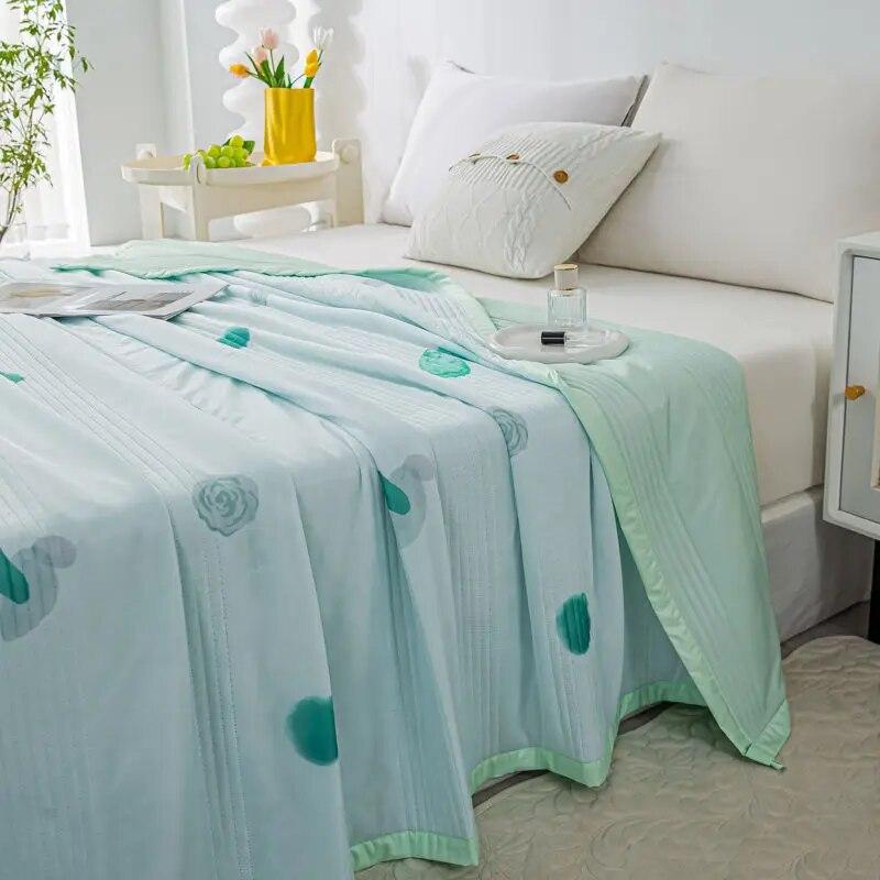 Air Condition Thin Blanket Summer Quilt Cover Cool Summer Cotton Quilt King Size Lace Free Shipping Down Blue Bedding Set Washed
