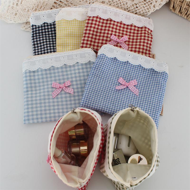 Ins Cute Plaid Coin Purse Sweet Lace Storage Bag Sanitary Napkin Bag High-value Lipstick Cosmetic Bag
