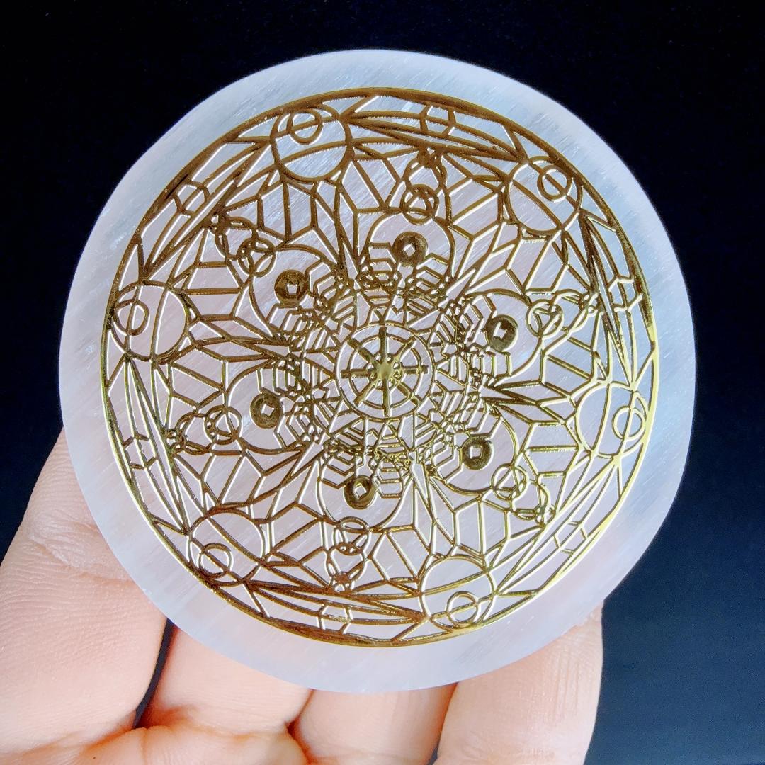 

6cm Natural Crystal Selenite Slice Slab White Gypsum, Natural Selenite Stone Crystal Disc, Selenite Charging Plate decoration