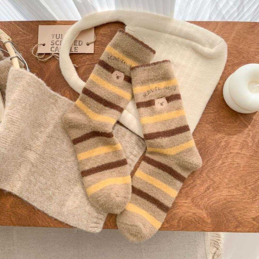 1Pair Soft Capybara Socks Thick Middle Tube Socks Cute Winter Socks  for Woman Girls