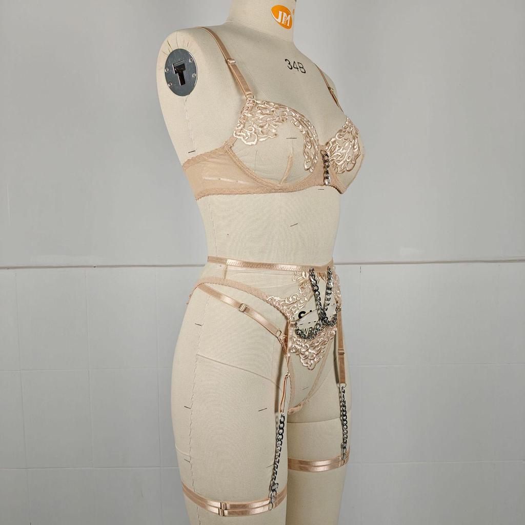 European & American Fashion Metal Chain Embroidered Sheer Bra Lingerie Set with Leg Garter