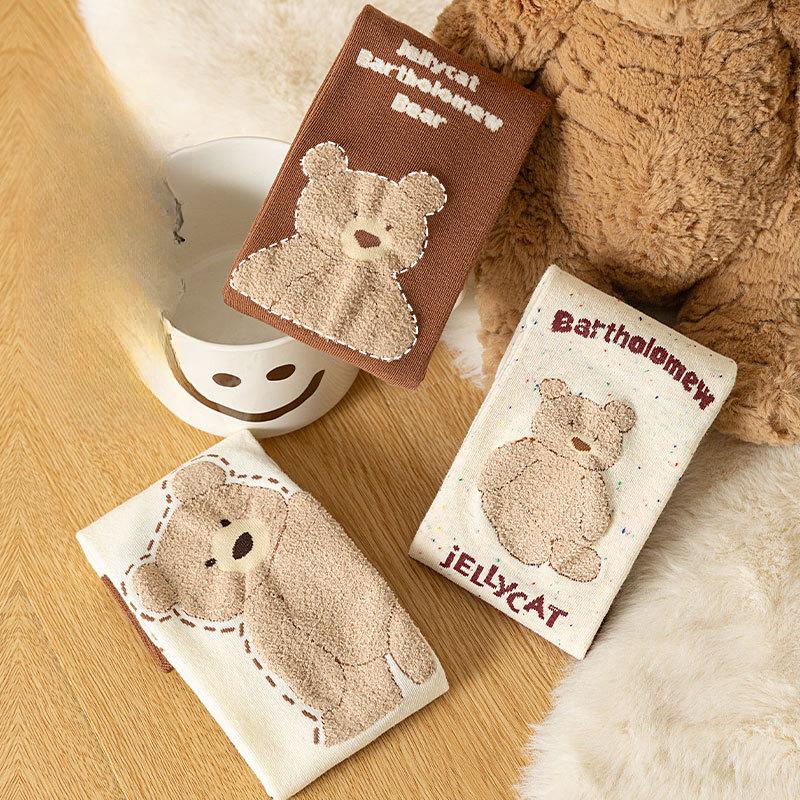 5 Pairs of Women's Autumn and Winter Mid-calf Socks, Straight Board Cartoon School Style, Boneless Bear for Ladies, Cute High-top Cotton Socks
