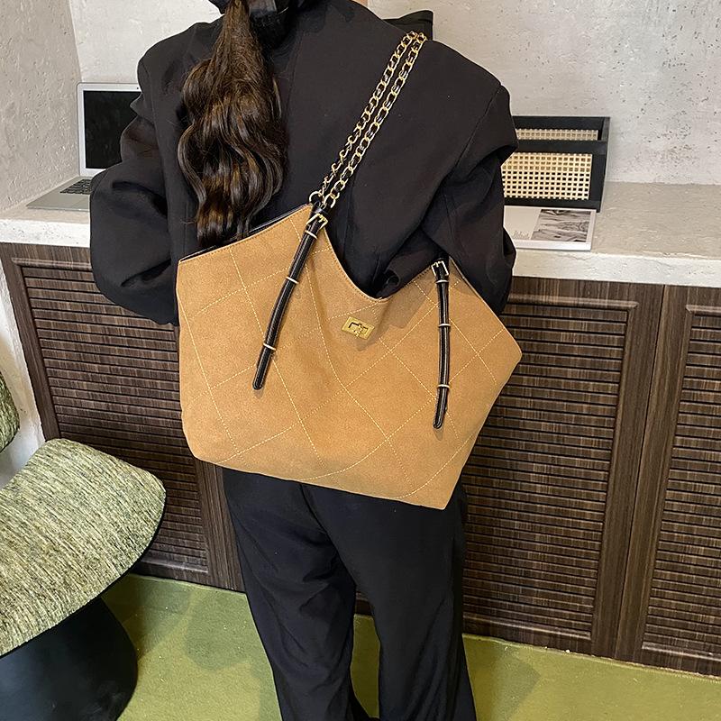 New diamond chain tote bag large capacity fashion shoulder bag loose underarm bag