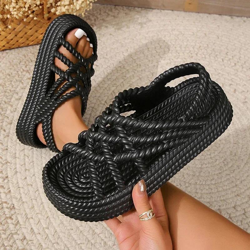 Summer New Fashion Comfortable and Elegant Women's Trendy Wear-resistant Thick-soled Beach Casual Open-toe Sandals