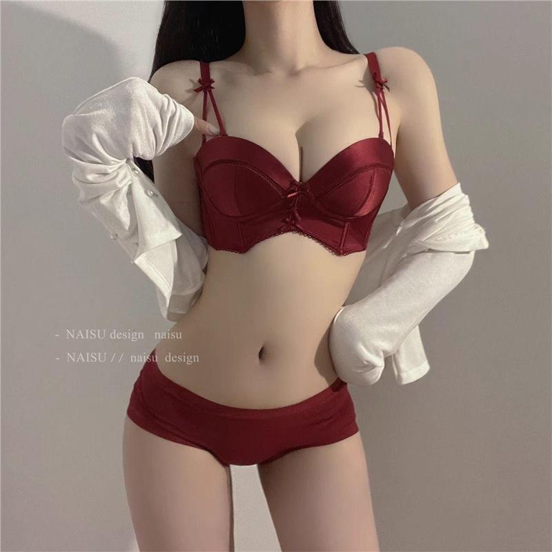 Pure Desire Girl Red Underwear Small Chest Push Up To Show Big Sexy Side Breasts Bra Set