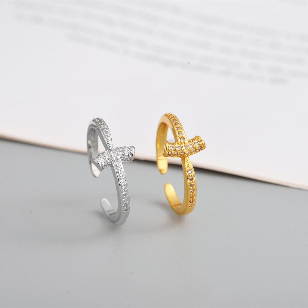 18K Gold Plated Zirconia Cross Bracelet - European & American Style Luxury Jewelry