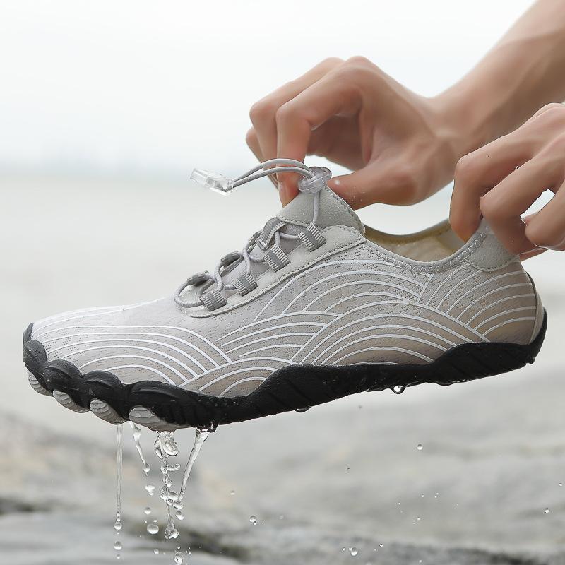 Neue große Wanderschuhe Outdoor Herren- und Damen-Surfschuhe schnelltrocknend Schwimmen rutschfest Paar Wasserschuhe Strand Fünf-Finger-Schuhe