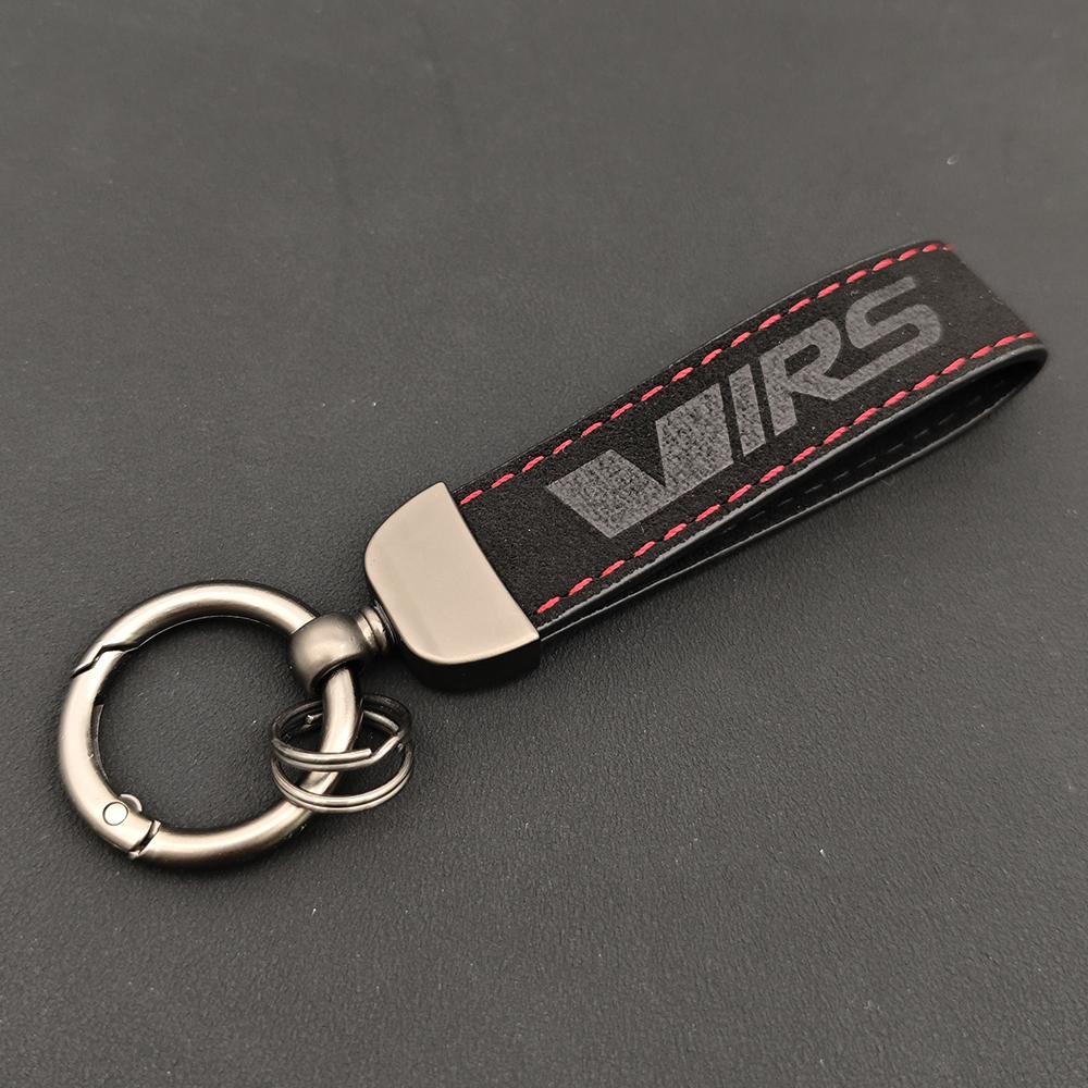 BPCN4 Luxus Wildleder Leder Schlüsselanhänger VRS Logo Emblem Abzeichen für SKODA Yeti Karoq Rapid Kodiaq Octavia Fabia Schlüsselanhänger RS Auto Zubehör black