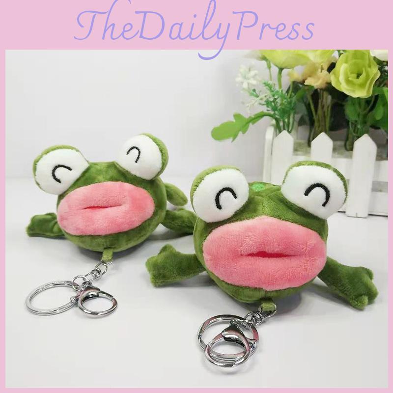 Fun And Charming Green Plush Frog Keychain Cartoon Toy Perfect For Girls Gifts