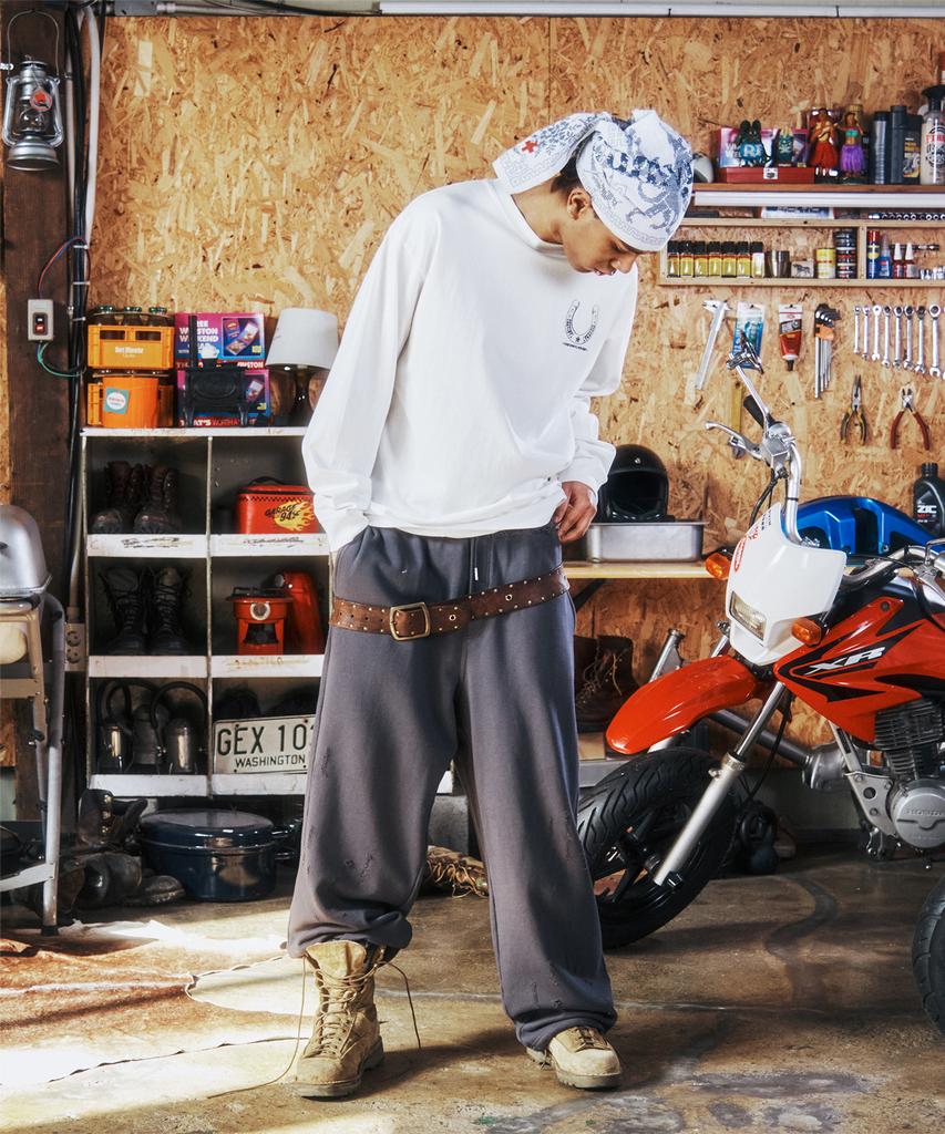 THEVINYLHOUSE Damaged Sweat Pants Charcoal