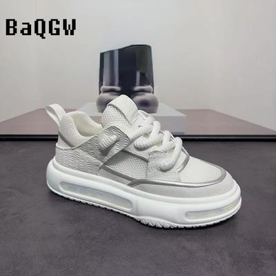 New Designer Men Bread Shoes Wide Sole Couples Unisex Chunky Sneakers Hip Hop Sports Shoes Lace Up Skateboard Tennis Shoes