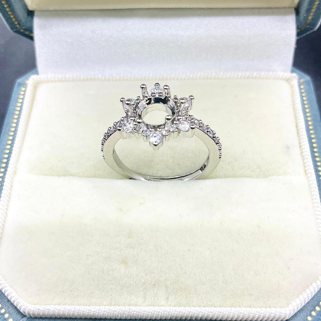6.2mm Pointed Bottom Huazi Diamond-Inlay Ring Setting - Trendy Jewelry Style for DIY Fashion Rings