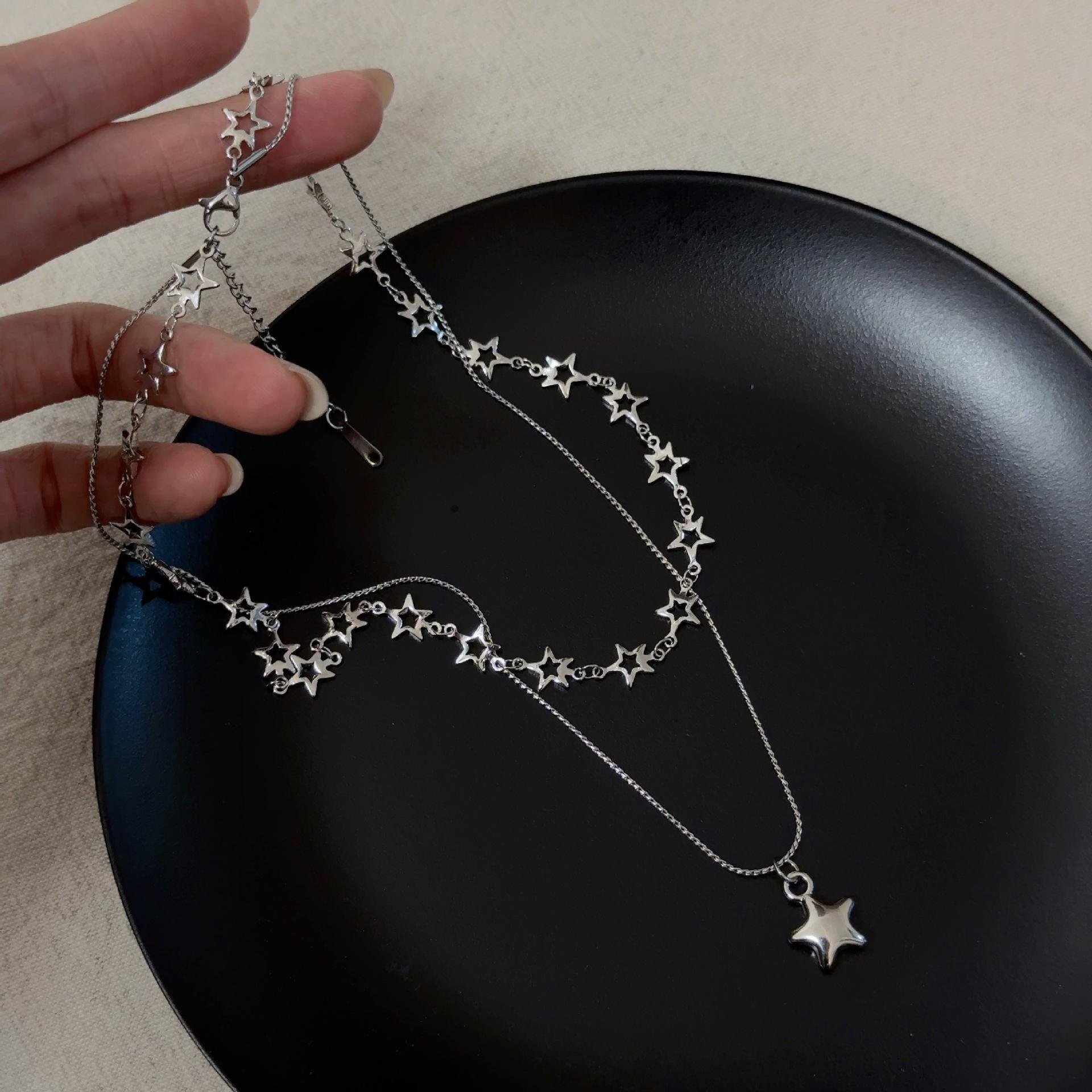 Trendy Silver Color Hollow Star Pendant Double Layered Chain Neck Choker Necklace For Women Vintage Charm Jewelry Accessories