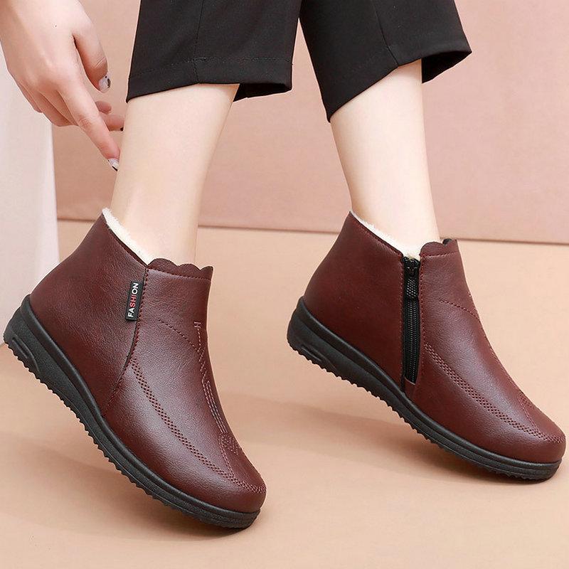 Winter Leather Warm Ankle Boots Woman Casual Non-slip Mom Shoes Middle-aged Bottom Shoes for Woman's Warm Cotton Shoes