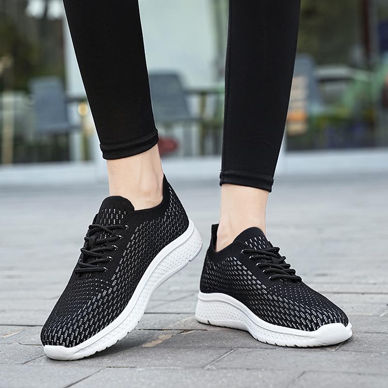 Fashion New Blue Mesh Shoes for Women Breathable Summer Lightweight Hiking Comfortable Casual Shoes Black Slip On Driving Loafers White