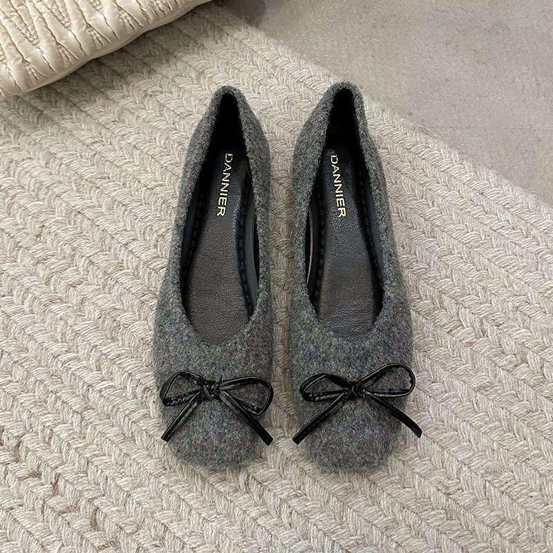 Large Size Women's Shoes 41 To 43 Wide Fat Feet 2025 New French Mary Jane Shoes Children's Flats